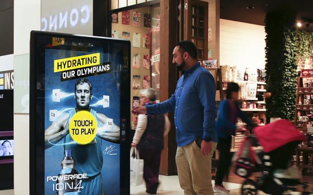Сеть киосков интерактивной рекламы Digital Signage привлекла более 400 тысяч покупателей