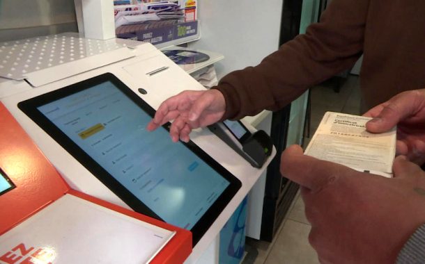 Сервисные терминалы для доступа к цифровым услугам устанавливают во Франции