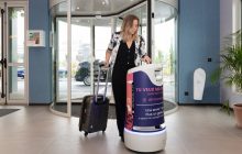 Louvre Hotels открыла первый умный отель в Европе с роботами вместо персонала
