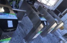 Бесконтактные платежи на турникетах, электрозаправках и парковках с POS-терминалами VENDOTEK